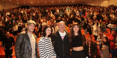 AÜ, 'Sevda Mecburi İstikamet' ekibini ağırladı