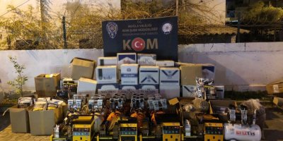 Evi sigara fabrikası gibi