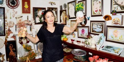 Evi sanat galerisi gibi