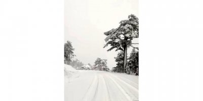 Salda'ya mevsimin ilk karı yağdı