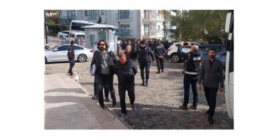 Antalya'da 2B ve orman arazilerinde usulsüzlük operasyonu; 10 tutuklama