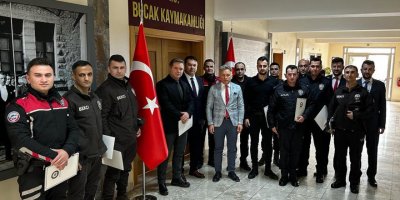 Kaymakam Tanrıkulu, başarı belgelerini verdi