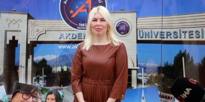 Kampüste her ay 40 kişiyi başıboş köpek ısırıyor