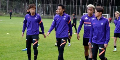 Skibbe'nin çalıştırdığı Japonya'nın Hiroshima takımı kamp için Belek'te