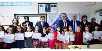 Öğrencilerin karne heyecanı