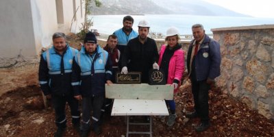 Bulunan taş kitabe, tarihi caminin yaşını ortaya çıkardı