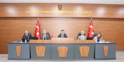 Burdur'da trafik ve asayiş tedbirleri toplantısı yapıldı