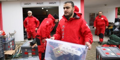 Başkan Yücel: Tüm gücümüzle yaraları saracağız