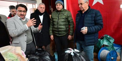 Kemer'den deprem bölgesine yardım eli