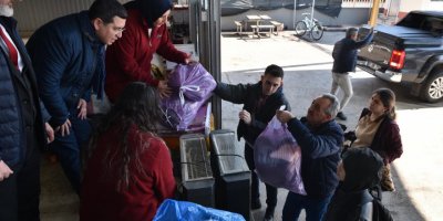 Kepez'de yürekleri ısıtan bağış