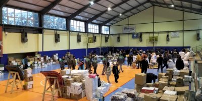 Yardım TIR'ları dualarla uğurlandı