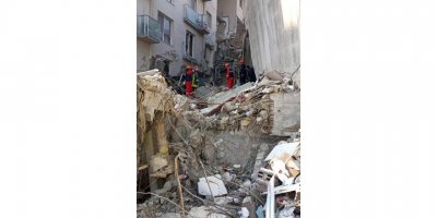 Hatay'da 52'nci saatte Eymen ve Esra kurtarıldı