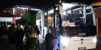 Depremzedeler Antalyaspor tesislerine geldi