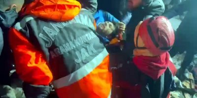 Otel enkazında hayatını kaybeden rehber sayısı 18'e yükseldi