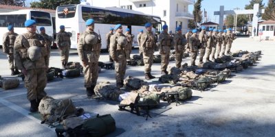 Jandarma komandolar deprem bölgesine uğurlandı