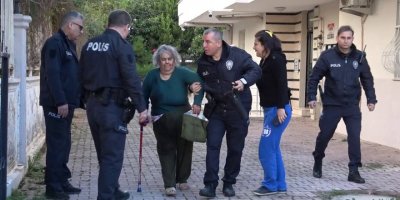 Bıçakla saldırdığı yakınlarından 3'ü yaralanan, 1'i ölen şüpheli tutuklandı
