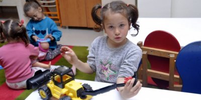 'Depremzede ana sınıfı öğrencileri sınıfta durmak istemiyor'