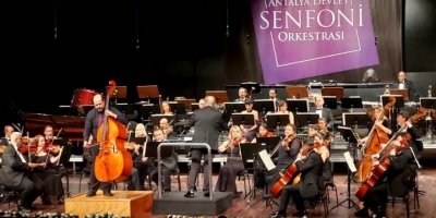 AKM'de kontrabas konseri