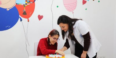 Depremzede özel bireyler Mola Evi'nde moral buluyor