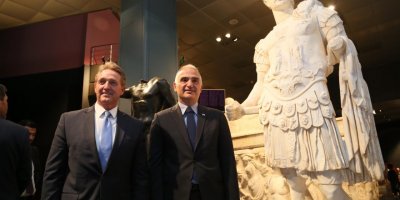 ABD'den iadesi sağlanan 12 eser Antalya'da sergiye açıldı