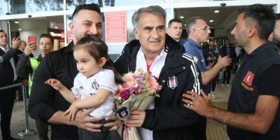 Beşiktaş kafilesine Antalya'da coşkulu karşılama
