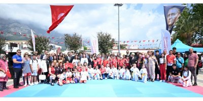 Kemer'de 19 Mayıs töreni