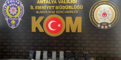 KOM'dan kaçak tütün ve cep telefonu operasyonu