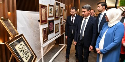Isparta HEM'den yıl sonu sergisi