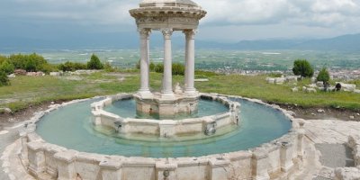 2 bin yıllık antik çeşme, 13 asır sonra yeniden suya kavuştu