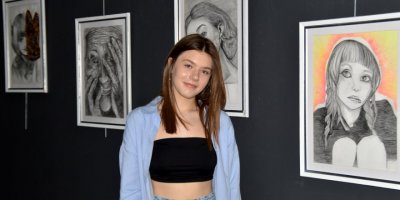 15 yaşındaki ressamdan ilk sergi