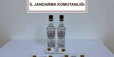 Jandarma uyuşturucu şüphelilerini yakaladı