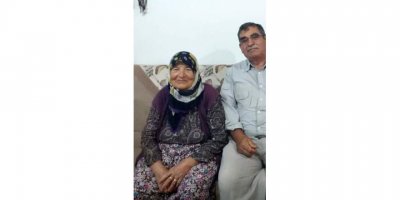 Minibüs direğe çarptı; sürücü yaralandı, eşi öldü