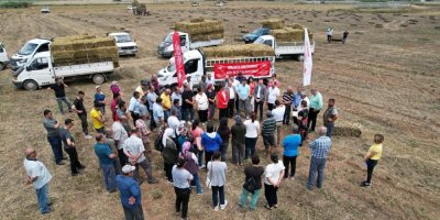 Muğla'da 90 kadın üreticiye saman balyası dağıtıldı