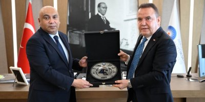 Kuveyt İstanbul Başkonsolosu'ndan Başkan Böcek'e ziyaret