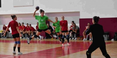 Mavi Kelebekler 5'te 5 yaptı