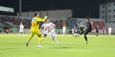 Isparta 32 Spor sezona kötü başladı