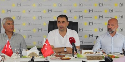 İYİ Partili Karacan: Tüm ilçe belediyelerine ve Büyükşehir'e talibiz