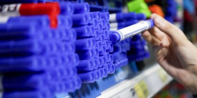 'Öğrencilere zehirli tahta kalemi satılıyor' iddiası