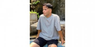 Uçuruma yuvarlanan araçta boğazı kesilmiş, cesedi bulundu (2)