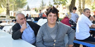 Engelliler Eğirdir Gölü'nde kamp yaptı