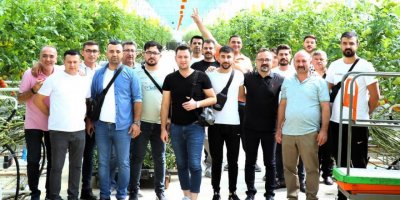 Öğrenciler seraları inceledi