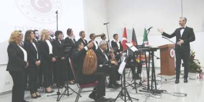 Düsseldorf'ta 19 Mayıs coşkusu