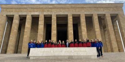 Efsaneler Anıtkabir'e çıktı