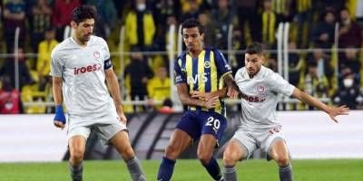 Olympiakos'dan Fener'e hattrick