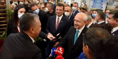 CHP Lideri Kılıçdaroğlu Murtapaşa standında
