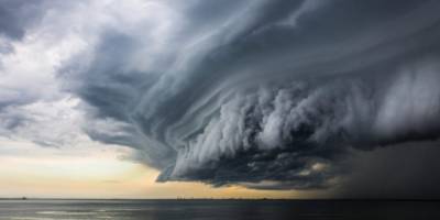 Körfez'de topik fırtına paniği