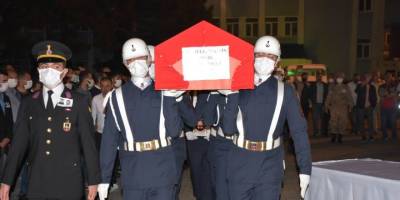 Şehit işçilere son görev