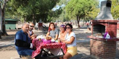 Larak Halk Plajı ve piknik alanı yenilendi