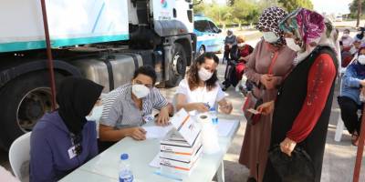 Kepez’in Mobil Sağlık Merkezi Finike’de 