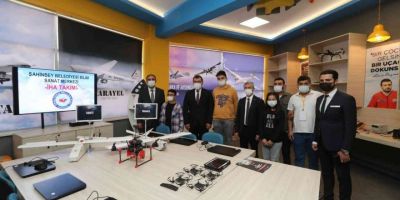 Şahinbey’de Öğretmen Ve Öğrencilere Müjde